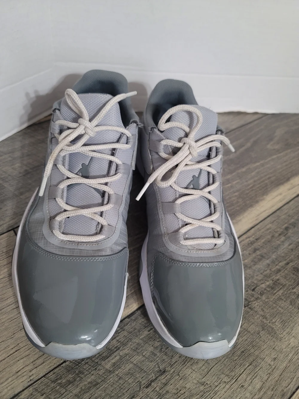 Air Jordan 11 CMFT Cool Gray Men's Low-Top Athletic Sneakers Sz 12
